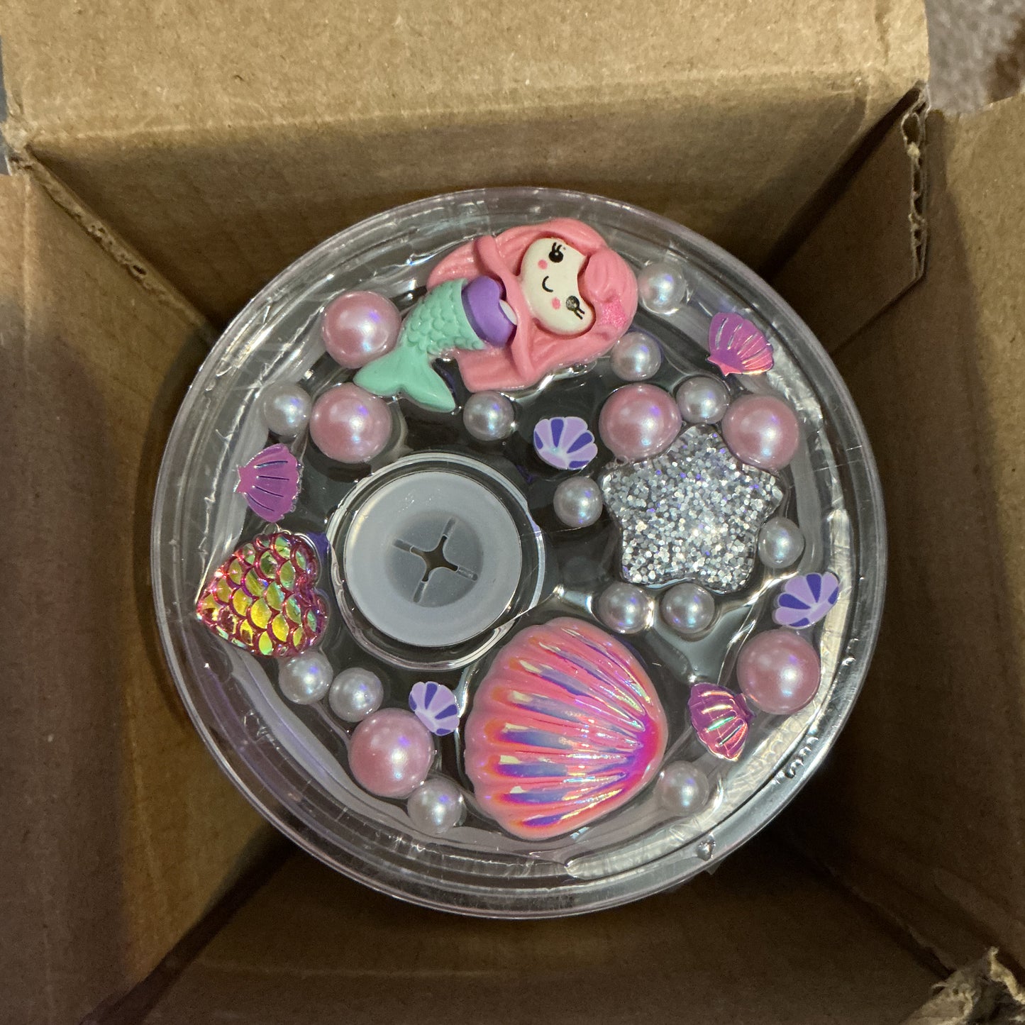 Iced or blinged out lid